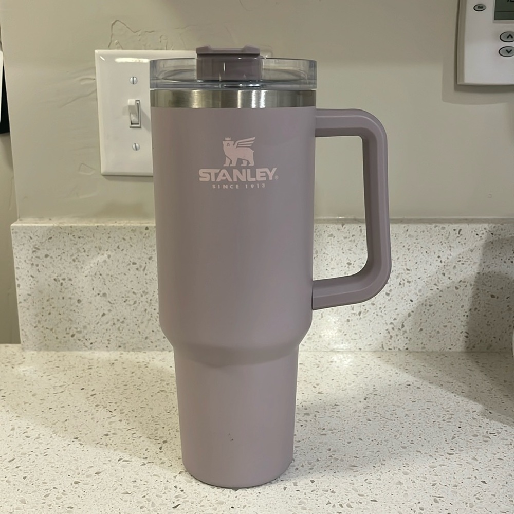 Stanley 40 oz Quencher